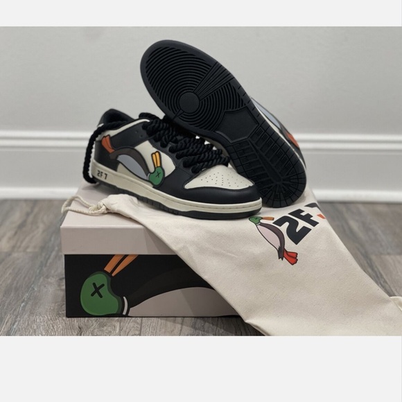 24.7 hunt oil spill dunks - Picture 4 of 4